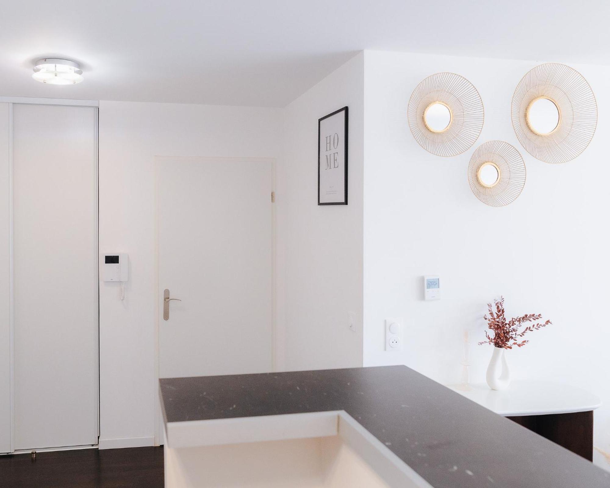 Appartement Luxueux, Neuf & Equipe A Versailles, Saint-Cyr-L'Ecole Exterior photo